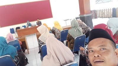 Rapat  Koordinasi terkait Aplikasi Stunting bagi KPM (Kader Pembangunan Manusia) Se- Kecamatan Kebumen